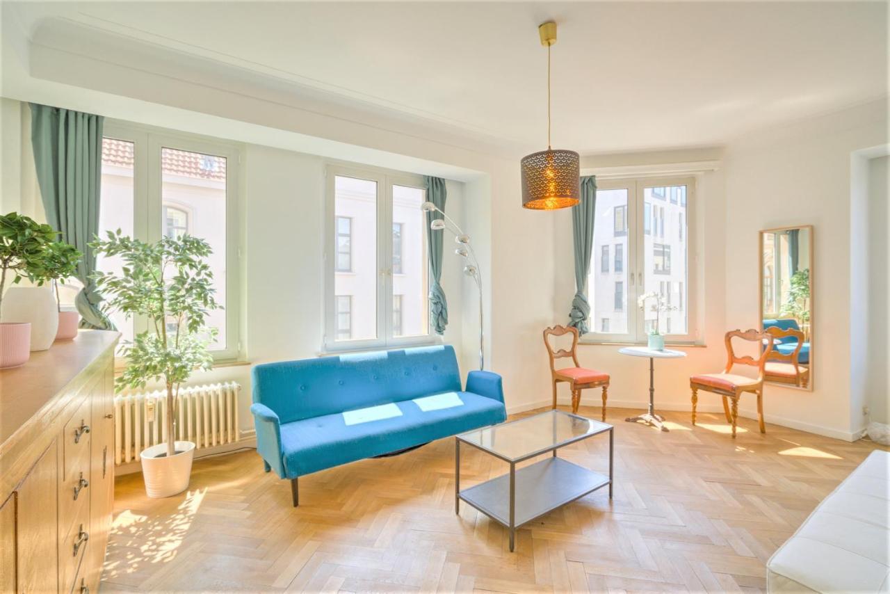 The Lily Lodge In The Heart Of Antwerpen Bagian luar foto